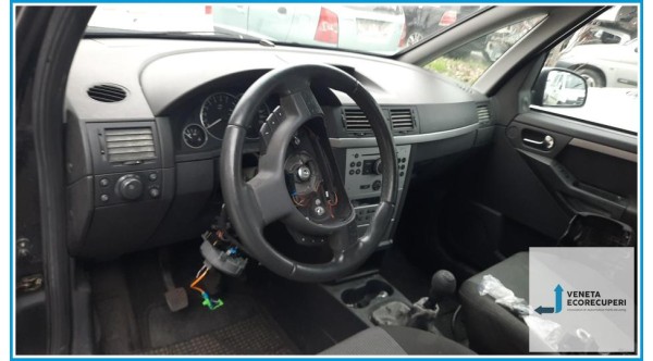 OPEL MERIVA X03 del 2005 parti usate e ricambi - Tipo Motore Z16XE