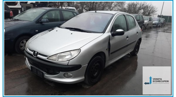 PEUGEOT 206  del 2002 parti usate e ricambi - Tipo Motore HFX