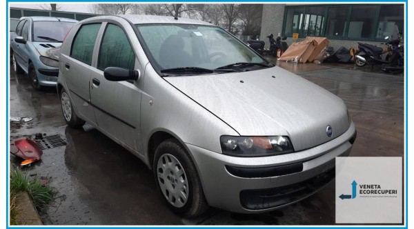 FIAT PUNTO 1N/1P del 2001 parti usate e ricambi - Tipo Motore 188A5000