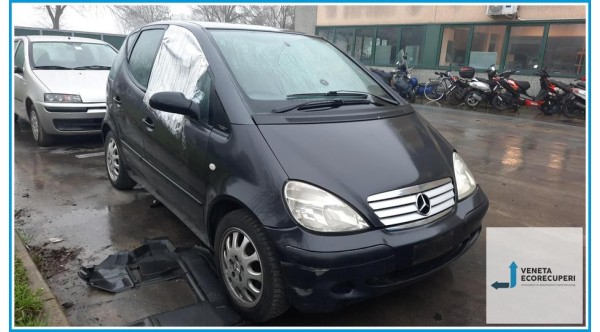 MERCEDES-BENZ Classe A W168 del 2001 parti usate e ricambi - Tipo Motore 166940