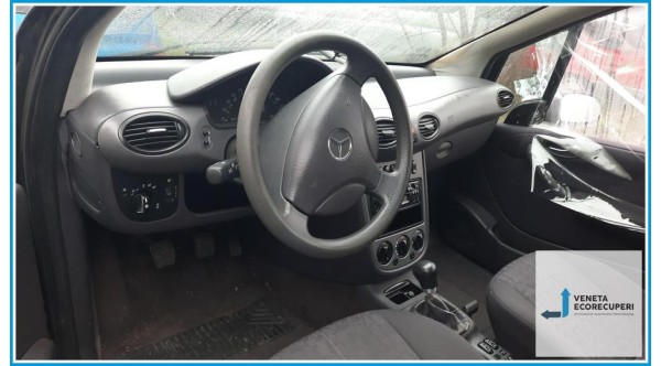 MERCEDES-BENZ Classe A W168 del 2001 parti usate e ricambi - Tipo Motore 166940