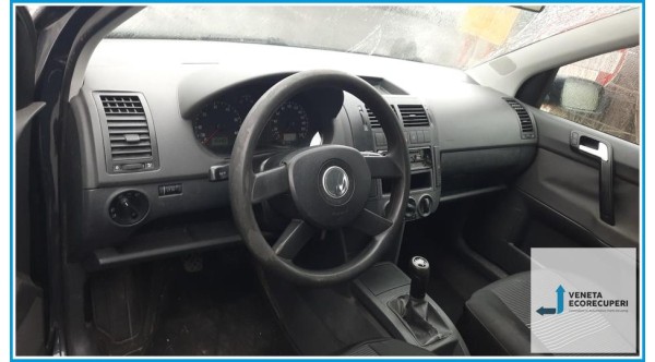 VOLKSWAGEN POLO 9N del 2005 parti usate e ricambi - Tipo Motore BKY