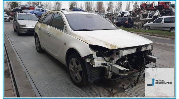 OPEL INSIGNIA G09 del 2010 parti usate e ricambi - Tipo Motore A20DTH