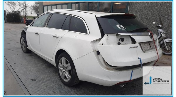 OPEL INSIGNIA G09 del 2010 parti usate e ricambi - Tipo Motore A20DTH