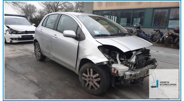 TOYOTA YARIS  del 2007 parti usate e ricambi - Tipo Motore 2SZFE
