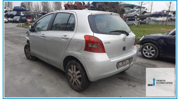 TOYOTA YARIS  del 2007 parti usate e ricambi - Tipo Motore 2SZFE