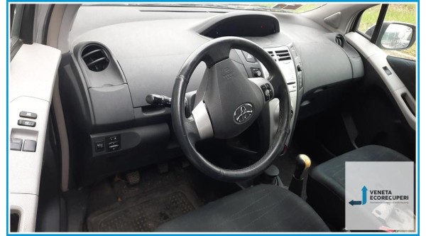 TOYOTA YARIS  del 2007 parti usate e ricambi - Tipo Motore 2SZFE