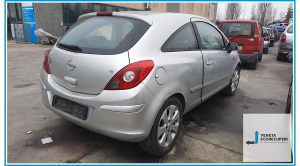 OPEL CORSA S07 del 2008 parti usate e ricambi - Tipo Motore Z12XEP