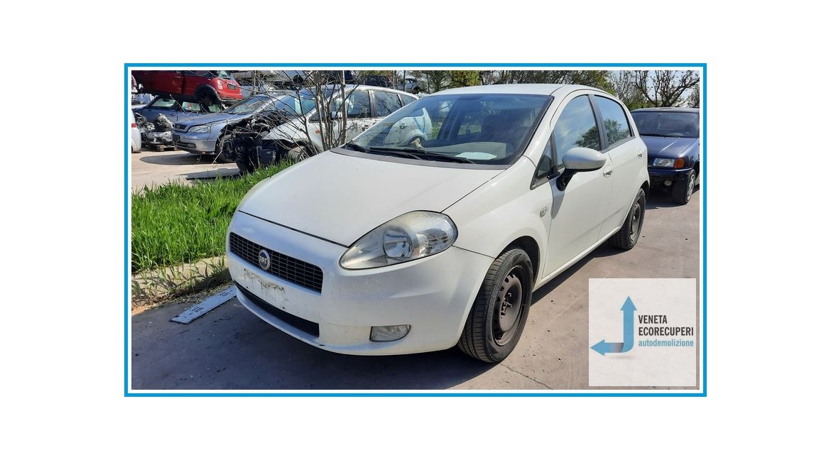 FIAT GRANDE PUNTO 2Y del 2006 parti usate e ricambi