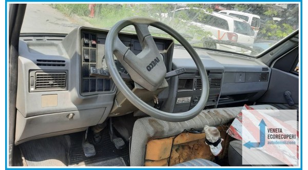 IVECO DAILY  del 1981 parti usate e ricambi - Tipo Motore SOFIM