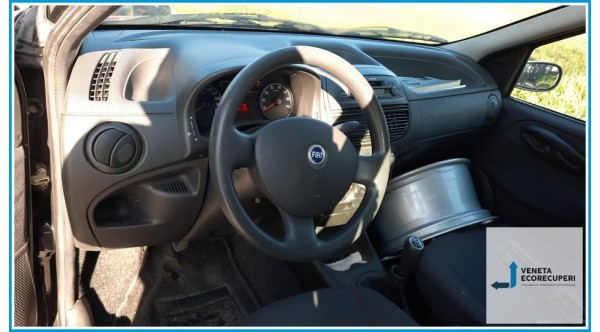 FIAT PUNTO 2U del 2005 parti usate e ricambi - Tipo Motore 188A9000