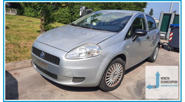 FIAT GRANDE PUNTO 2Y del 2007 parti usate e ricambi