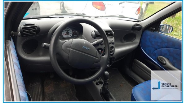 FIAT SEICENTO 1E del 2000 parti usate e ricambi - Tipo Motore 176B2000