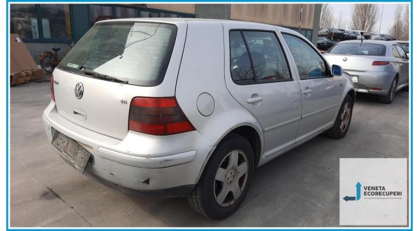 VOLKSWAGEN GOLF 1J del 1998 parti usate e ricambi - Tipo Motore AKL