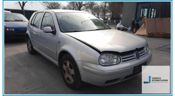 VOLKSWAGEN GOLF 1J del 1998 parti usate e ricambi - Tipo Motore AKL