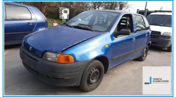 FIAT PUNTO 1a Serie  del 1997 parti usate e ricambi - Tipo Motore 176B2000