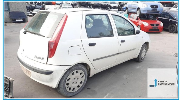 FIAT PUNTO 1N/1P del 2001 parti usate e ricambi - Tipo Motore 188A4000