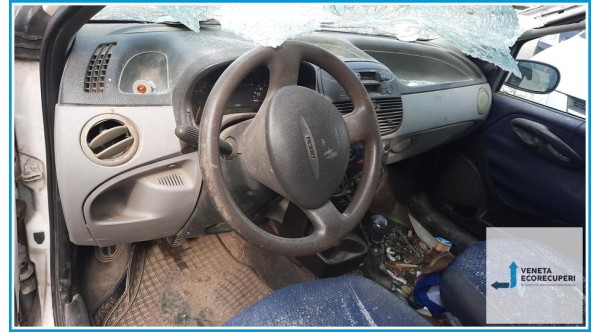 FIAT PUNTO 1N/1P del 2001 parti usate e ricambi - Tipo Motore 188A4000