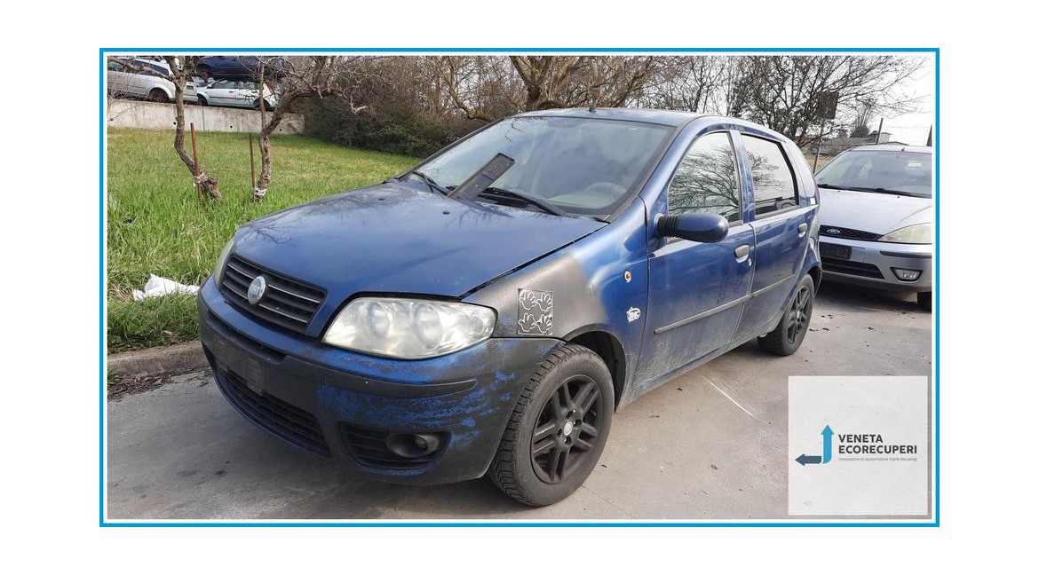 FIAT PUNTO 1N/1P del 2004 parti usate e ricambi - Tipo Motore 188A4000