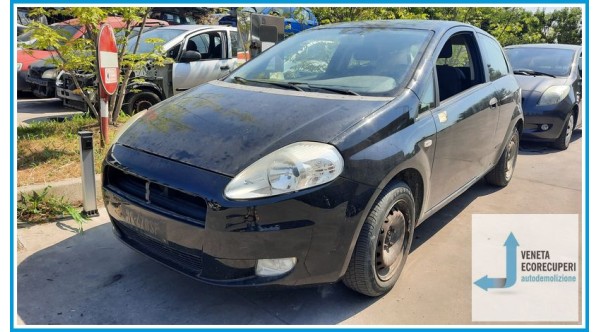 FIAT GRANDE PUNTO 2Y del 2007 parti usate e ricambi