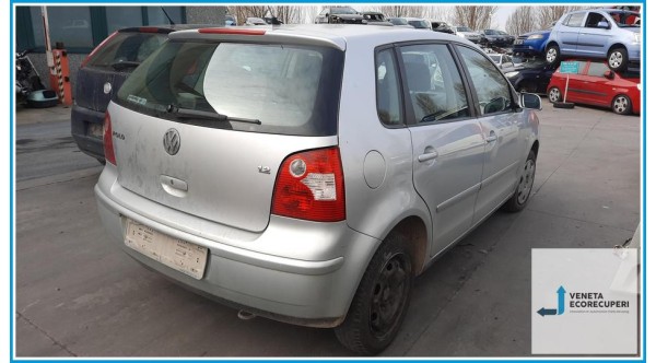 VOLKSWAGEN POLO 9N del 2005 parti usate e ricambi - Tipo Motore BME