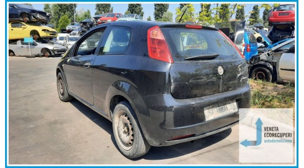 FIAT GRANDE PUNTO 2Y del 2007 parti usate e ricambi