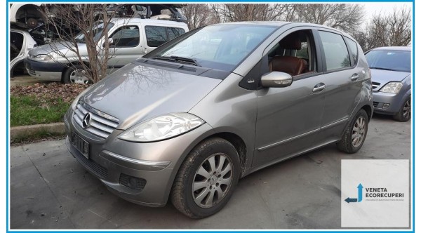 MERCEDES-BENZ Classe A W/C169 del 2007 parti usate e ricambi - Tipo Motore 640940