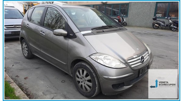 MERCEDES-BENZ Classe A W/C169 del 2007 parti usate e ricambi - Tipo Motore 640940