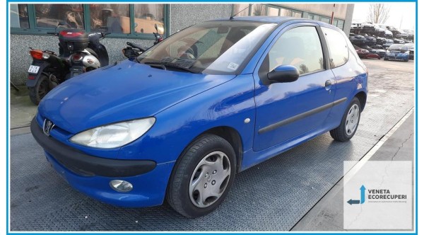 PEUGEOT 206  del 2002 parti usate e ricambi - Tipo Motore HFX
