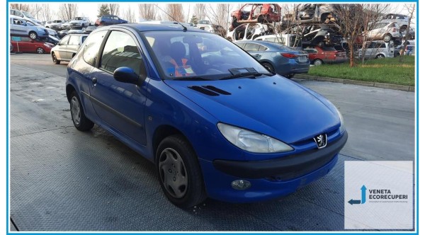 PEUGEOT 206  del 2002 parti usate e ricambi - Tipo Motore HFX