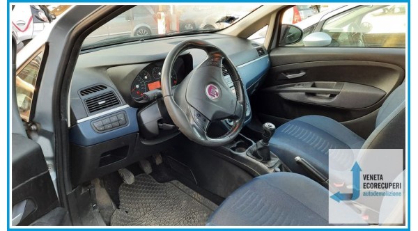 FIAT GRANDE PUNTO 2Y del 2008 parti usate e ricambi
