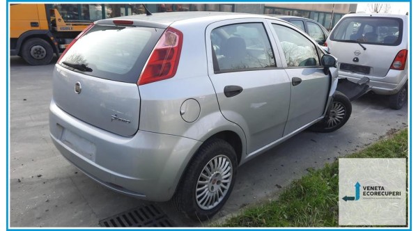 FIAT GRANDE PUNTO 2Y del 2008 parti usate e ricambi - Tipo Motore 199A4000