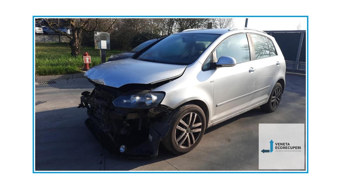 VOLKSWAGEN GOLF PLUS  del 2009 parti usate e ricambi - Tipo Motore CBD