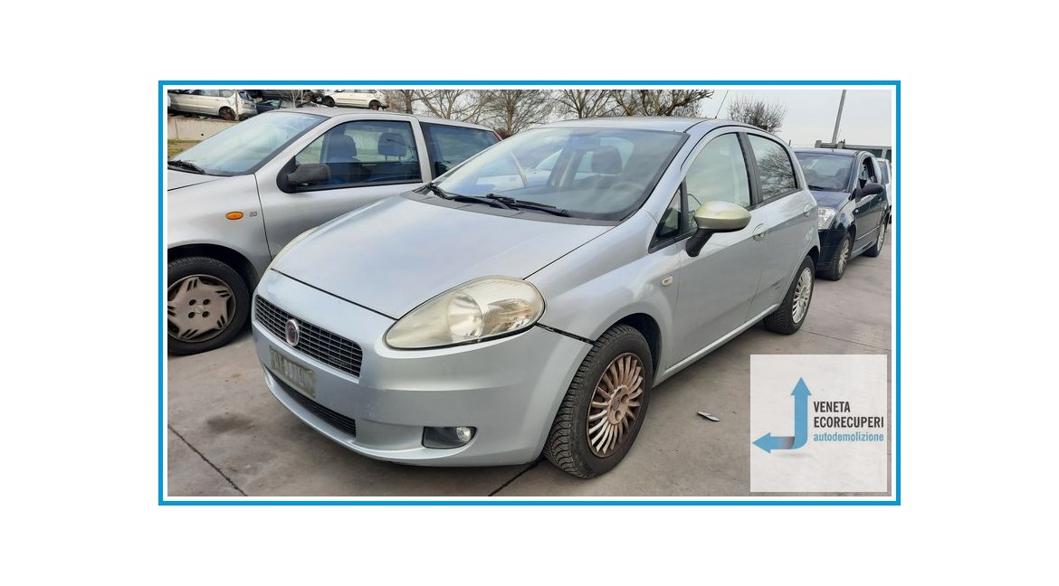FIAT GRANDE PUNTO 2Y del 2008 parti usate e ricambi