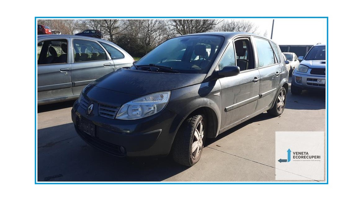 RENAULT SCENIC 2a Serie  del 2006 parti usate e ricambi - Tipo Motore K4MD8