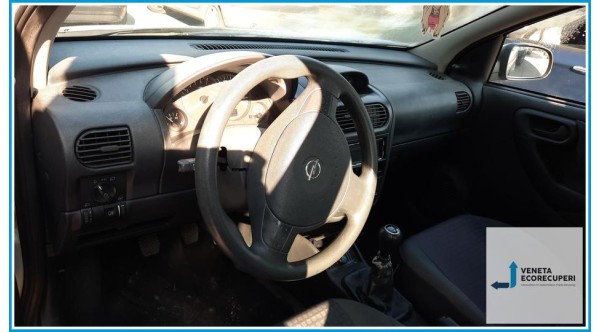 OPEL CORSA X01 del 2002 parti usate e ricambi - Tipo Motore Z12XE