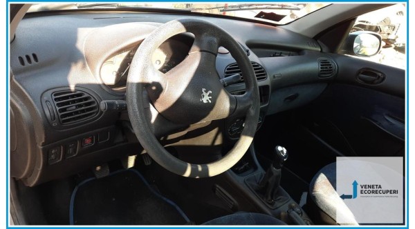 PEUGEOT 206  del 2001 parti usate e ricambi - Tipo Motore KFW