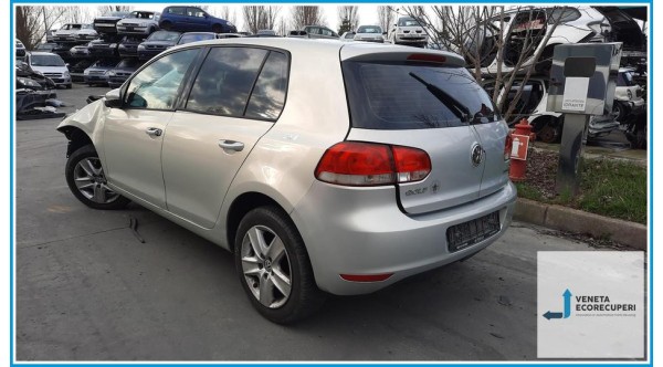 VOLKSWAGEN GOLF 5K/AJ del 2009 parti usate e ricambi - Tipo Motore CHG