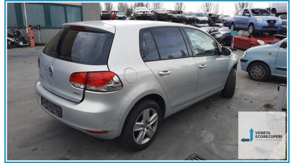 VOLKSWAGEN GOLF 5K/AJ del 2009 parti usate e ricambi - Tipo Motore CHG