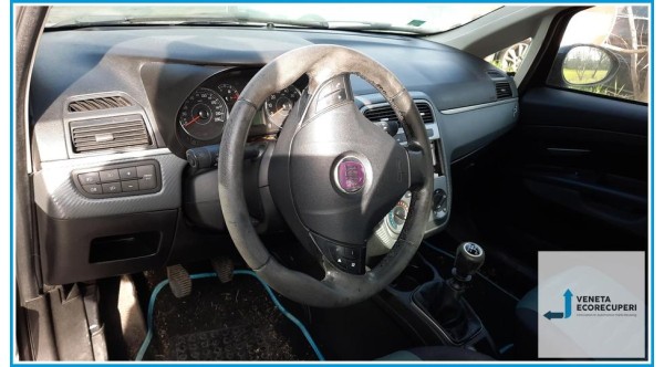 FIAT GRANDE PUNTO 4C del 2008 parti usate e ricambi - Tipo Motore 350A1000