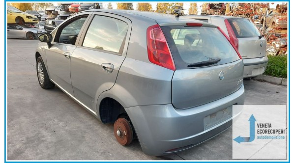 FIAT GRANDE PUNTO 2Y del 2007 parti usate e ricambi