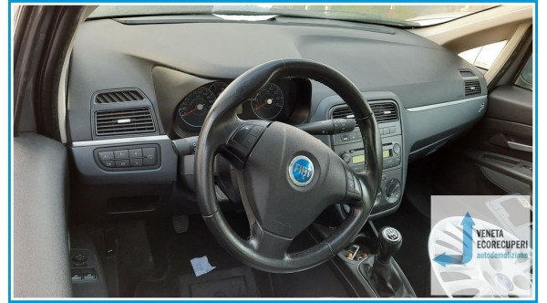FIAT GRANDE PUNTO 2Y del 2007 parti usate e ricambi