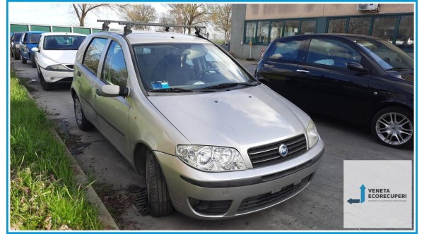 FIAT PUNTO 2U del 2004 parti usate e ricambi - Tipo Motore 188A4000