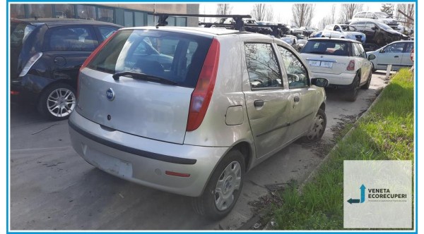 FIAT PUNTO 2U del 2004 parti usate e ricambi - Tipo Motore 188A4000