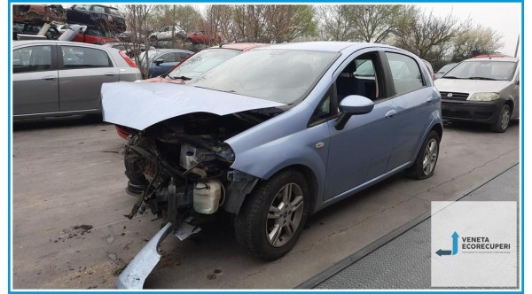 FIAT GRANDE PUNTO 2Y del 2007 parti usate e ricambi - Tipo Motore 199A2000