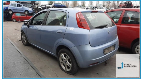 FIAT GRANDE PUNTO 2Y del 2007 parti usate e ricambi - Tipo Motore 199A2000