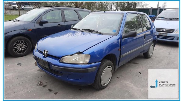 PEUGEOT 106  del 1996 parti usate e ricambi - Tipo Motore CDZ