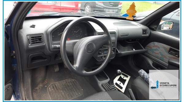 PEUGEOT 106  del 1996 parti usate e ricambi - Tipo Motore CDZ