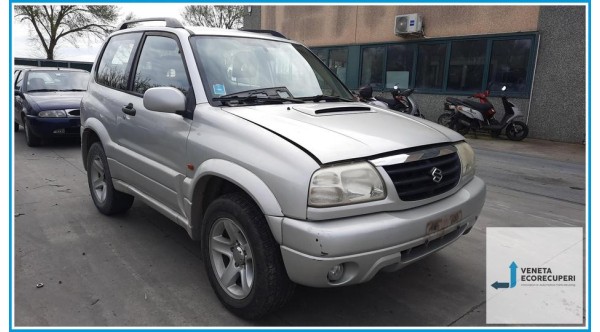 SUZUKI GRAND VITARA  del 2003 parti usate e ricambi - Tipo Motore RHW
