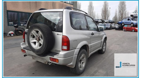 SUZUKI GRAND VITARA  del 2003 parti usate e ricambi - Tipo Motore RHW